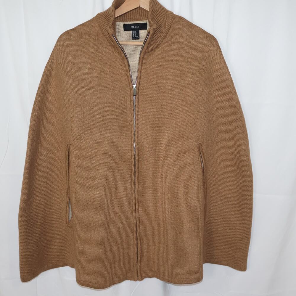 Forever 21 Cape in Camel Lined Arm Slots Size M/L Ribbed color.